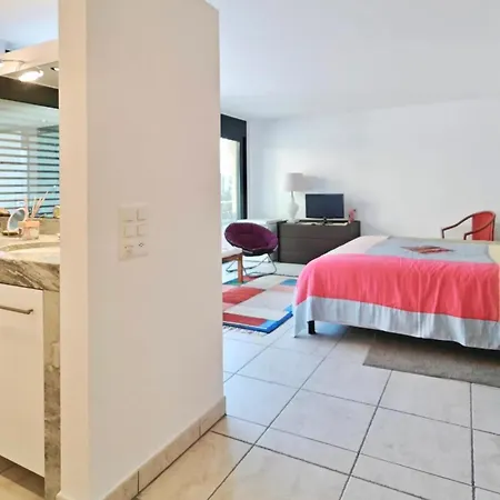 Holiday home Stylish Yanni Splendid View *